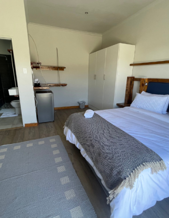 Room 1 - 1